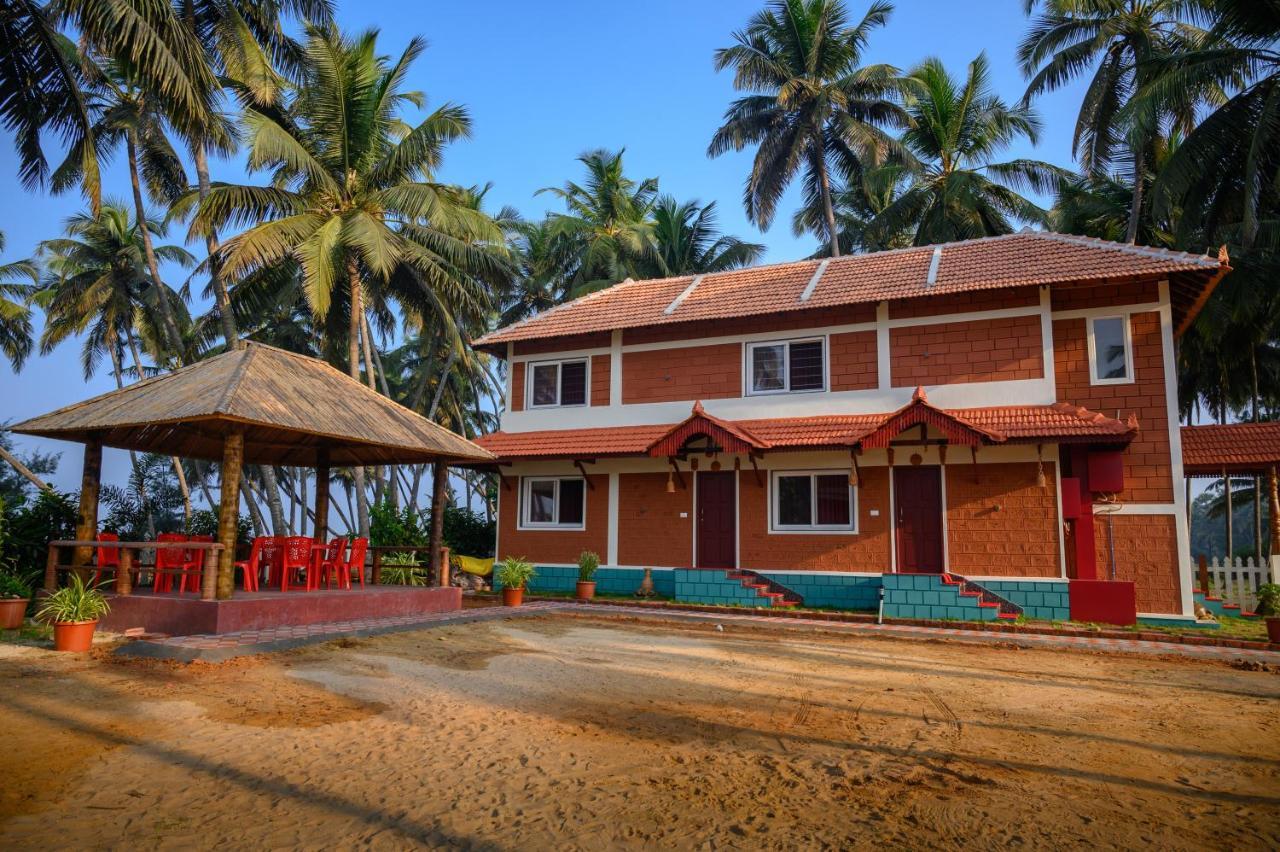 Glucklich Beach Cottages Kundapur Exterior photo